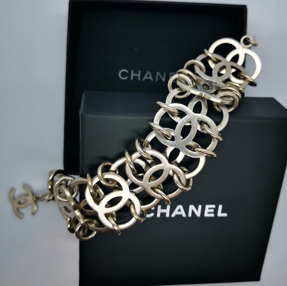 ❌SOLD❌100% authentic Chanel bracelet - Picture 1 of 8